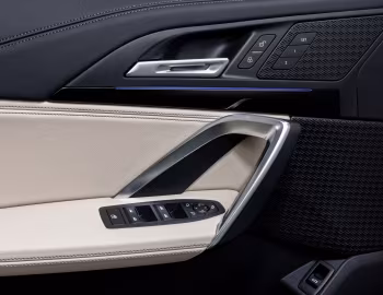 Інтэр'ер BMW X1 sDrive18d xLine [Worldwide] (U11) '10.2022–н.ч.
