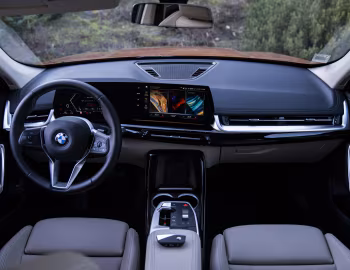 Panel frontal BMW X1 sDrive18i xLine [Worldwide] (U11) '2022–pr.