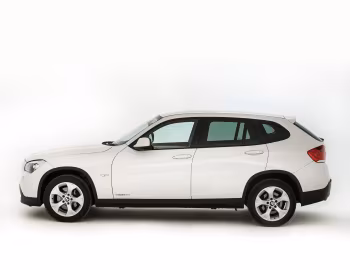 BMW X1 sDrive20d [UK-spec] (E84) '2009–12