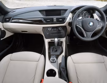 Panel frontal BMW X1 xDrive20d [UK-spec] (E84) '2009–12