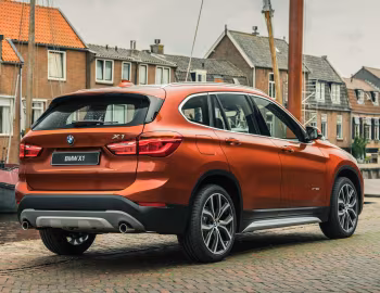 BMW X1 xDrive20i "Orange Edition" [Netherlands] '2017