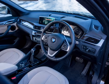 Panel frontal BMW X1 xDrive20i xLine [Japan] (F48) '10.2015–10.2019