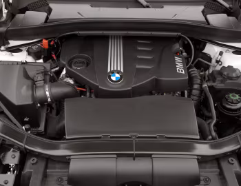 Bajo el capó BMW X1 xDrive23d [Worldwide] (E84) '2009–12