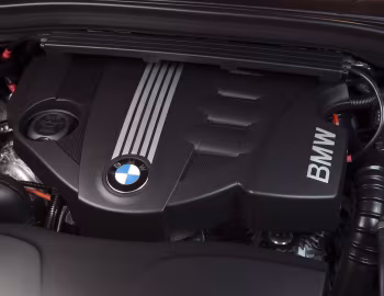 Bajo el capó BMW X1 xDrive23d [Australia] (E84) '2010–12