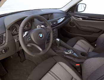 Інтэр'ер BMW X1 xDrive23d [Worldwide] (E84) '2009–12