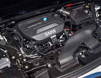 Bajo el capó BMW X1 xDrive25d xLine [Worldwide] (F48) '2015–19