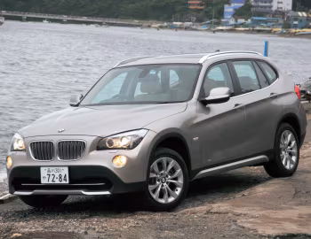 BMW X1 xDrive25i [Japan] (E84) '04.2010–09.2012