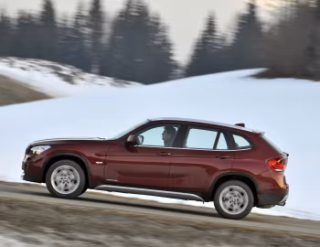 BMW X1 xDrive28i (E84) '2011–12