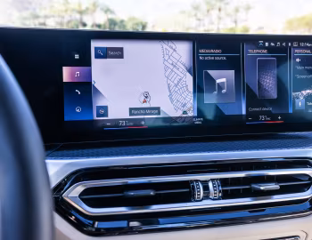 Intérieur 2023–pr. BMW X1 xDrive28i M Sport [North America] (U11) '10.2022–pr.