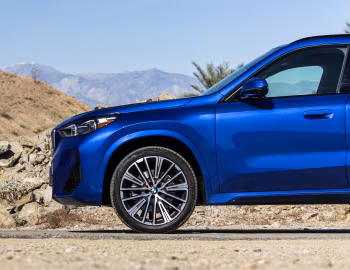 2023–pr. BMW X1 xDrive28i M Sport [North America] (U11) '10.2022–pr.