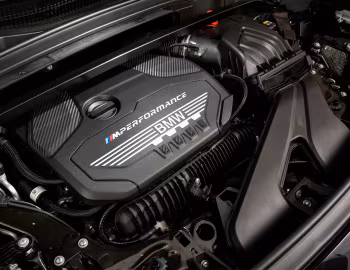 Bajo el capó BMW X2 M35i [South Africa] (F39) '2019–23