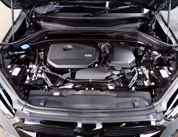 Bajo el capó BMW X2 M35i xDrive [Australia] (U10) '2024–pr.