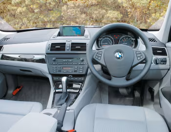Panel frontal BMW X3 2.5si [Japan] (E83) '10.2006–03.2011
