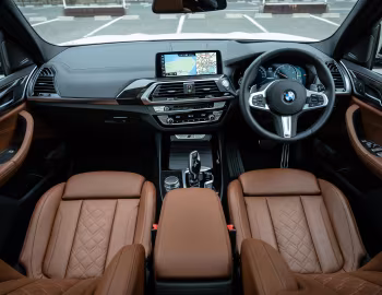 Panel frontal BMW X3 M40d [Japan] (G01) '2019–21