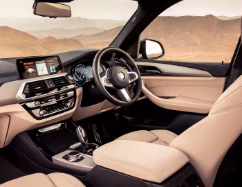Interior BMW X3 xDrive30d M Sport [UK-spec] (G01) '2017–21