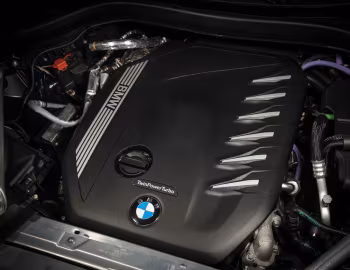 Bajo el capó BMW X3 xDrive30d M Sport [Worldwide] (G01) '2021–24