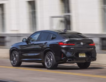 2022–25 BMW X4 xDrive30i M Sport [North America] (G02) '2021–25