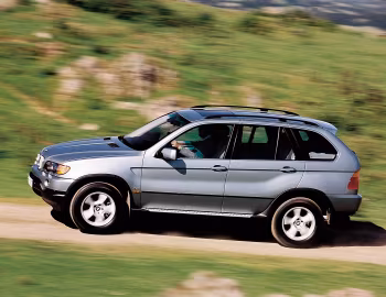 BMW X5 4.4i [UK-spec] (E53) '2000–03