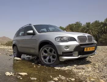 BMW X5 4.8i [UAE] (E70) '2007–10