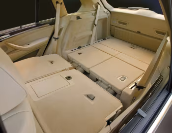 Інтэр'ер 2008–10 BMW X5 4.8i [North America] (E70) '2007–10