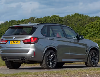 BMW X5 M [UK-spec] (F85) '12.2014–06.2018