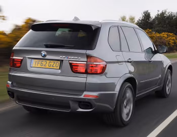 BMW X5 M50d [UK-spec] (E70) '2012–13