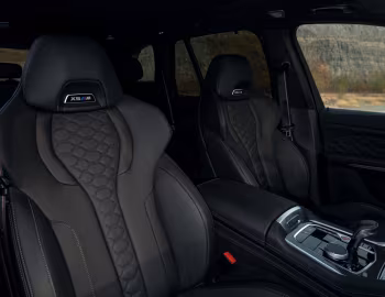 Interior BMW X5 M Competition [China] (F95) '2023–pr.
