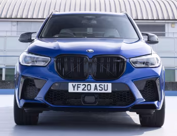 BMW X5 M Competition [UK-spec] (F95) '2020–23