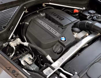 Bajo el capó BMW X5 xDrive35i [Worldwide] (E70) '2010–13