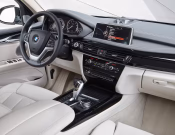 Интерьер BMW X5 xDrive40e [Worldwide] (F15) '2015–18