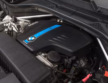 发动机舱 2017–18 BMW X5 xDrive40e [North America] (F15) '2016–18