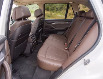 内饰 2017–18 BMW X5 xDrive40e [North America] (F15) '2016–18