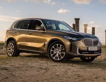 BMW X5 xDrive40i [Middle East] (G05) '2023–pr.