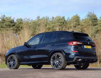 BMW X5 xDrive45e iPerformance M Sport [UK-spec] (G05) '2019–23