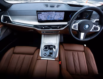 Panel frontal BMW X5 xDrive50e M Sport [Japan] (G05) '2023–pr.