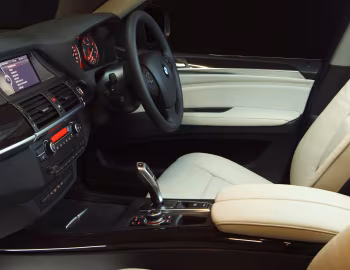 Interior BMW X5 xDrive50i [Australia] (E70) '2010–13
