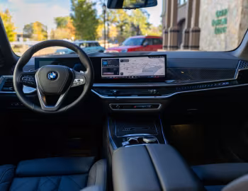 Panel frontal 2025–pr. BMW X5 xDrive 40i "Silver Anniversary Edition" [North America] (G05) '2024–pr.