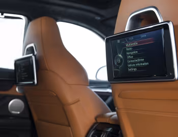 Інтэр'ер BMW X6 M [South Africa] (F86) '12.2014–05.2019