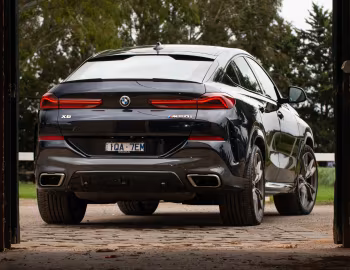 BMW X6 M50i [Australia] (G06) '2020–23