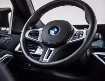 Panel frontal 2023–pr. BMW X6 M60i xDrive [North America] (G06) '2023–pr.