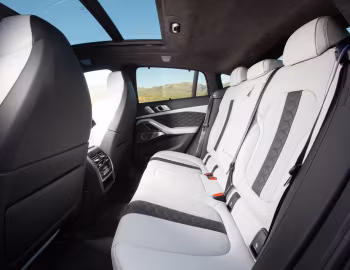 Interior 2021–23 BMW X6 M Competition [North America] (F96) '2020–23