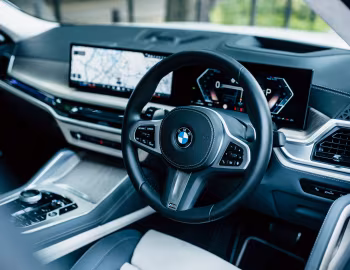 Panel frontal BMW X6 xDrive35d M Sport [Japan] (G06) '2024–pr.