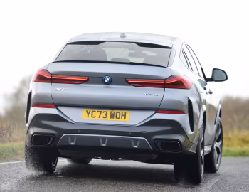 BMW X6 xDrive40i M Sport [UK-spec] (G06) '2024–pr.