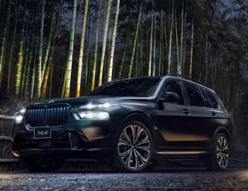BMW X7 M60i xDrive "Black-α" [Japan] (G07) '2025