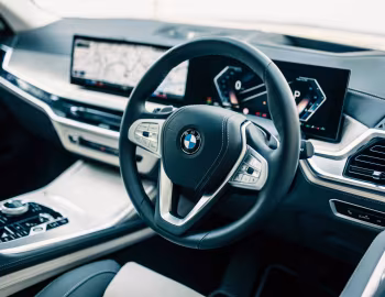 Panel frontal BMW X7 xDrive40d [Japan] (G07) '2022–pr.
