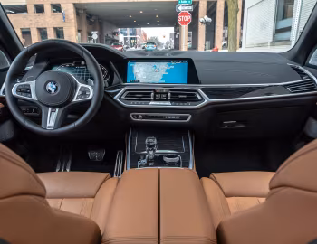 Panel frontal 2020–22 BMW X7 M50i [North America] (G07) '2019–22