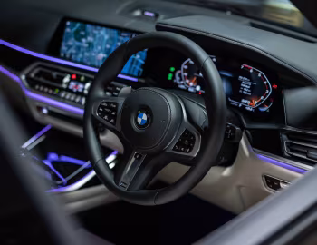 Panel frontal BMW X7 M50i [Japan] (G07) '2019–22