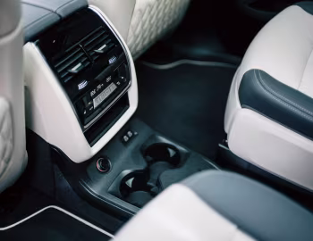 Interior BMW X7 M60i xDrive [Japan] (G07) '2023–pr.