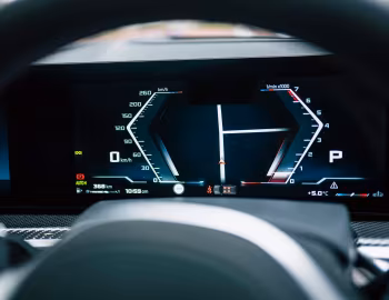 Torpedo BMW X7 M60i xDrive [Japan] (G07) '2023–pr.