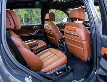 Interior BMW X7 xDrive40d M Sport [Australia] (G07) '2022–pr.